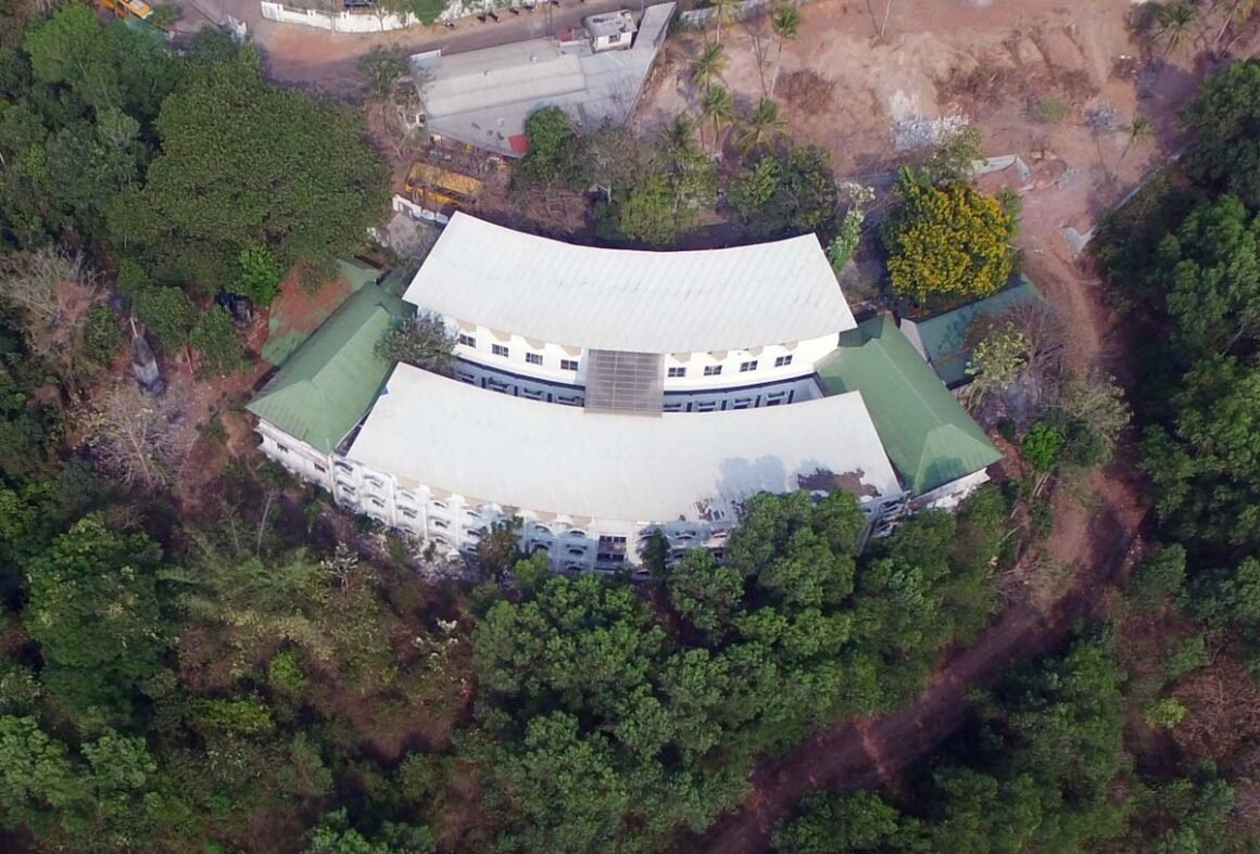 ariel view of the tkm school of architecture campus